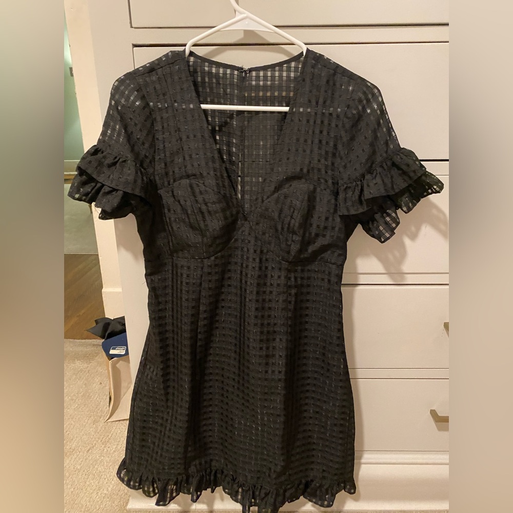 BLACK DRESS